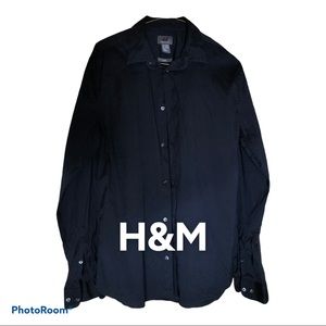 H&M Men’s Formal Button Down Shirt Size Med.